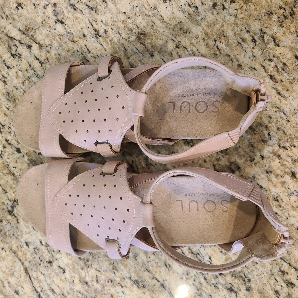 Pink suede gladiator flats